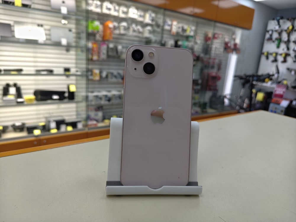 Смартфон Apple iPhone 13 128Gb