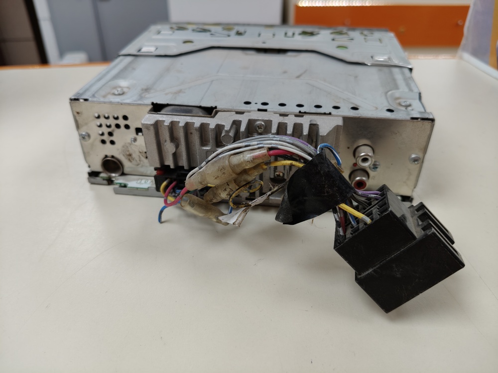 Автомагнитола Pioneer DEH-2320UB