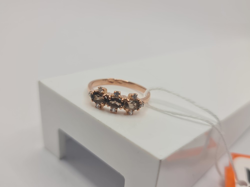 КОЛЬЦО С КАМНЯМИ (Au 585)