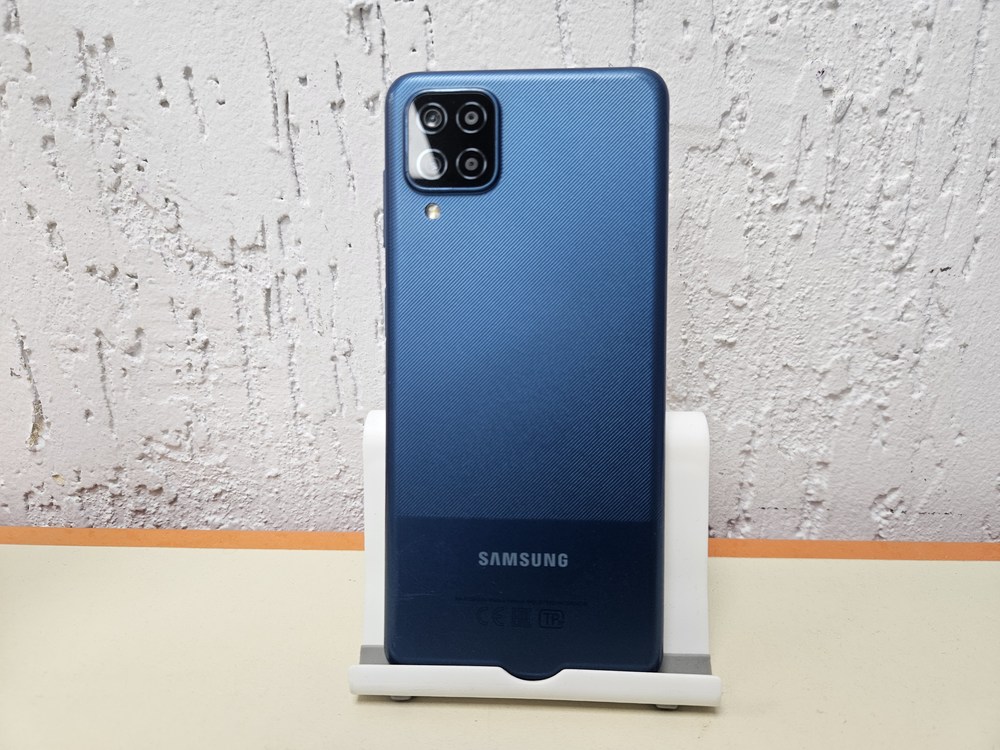 Смартфон Samsung Galaxy A12 3/32