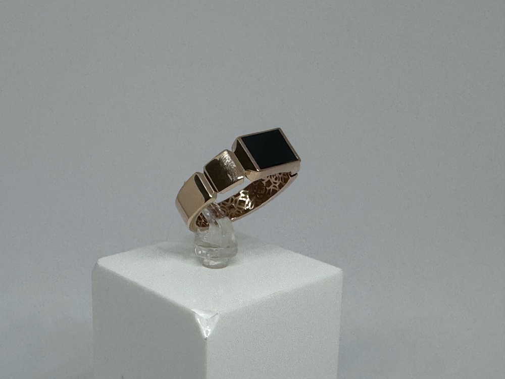 КОЛЬЦО ПЕЧАТКА с камнем (Au 585)