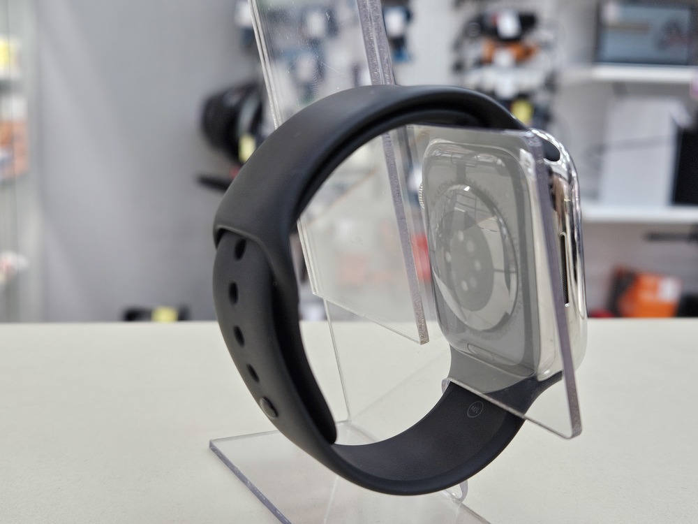 Смарт-часы Apple Watch Series 8 45mm