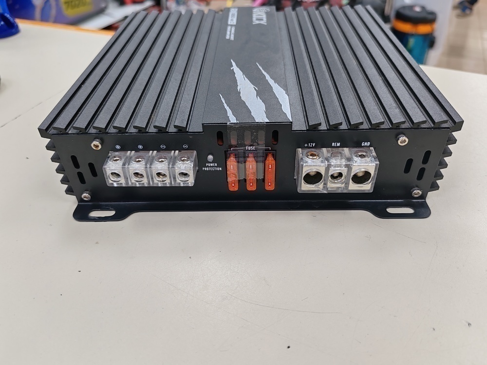 Усилитель моноблок Kicx RX1050D
