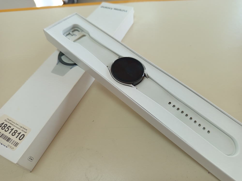 Смарт-часы Samsung Galaxy Watch 4 40mm