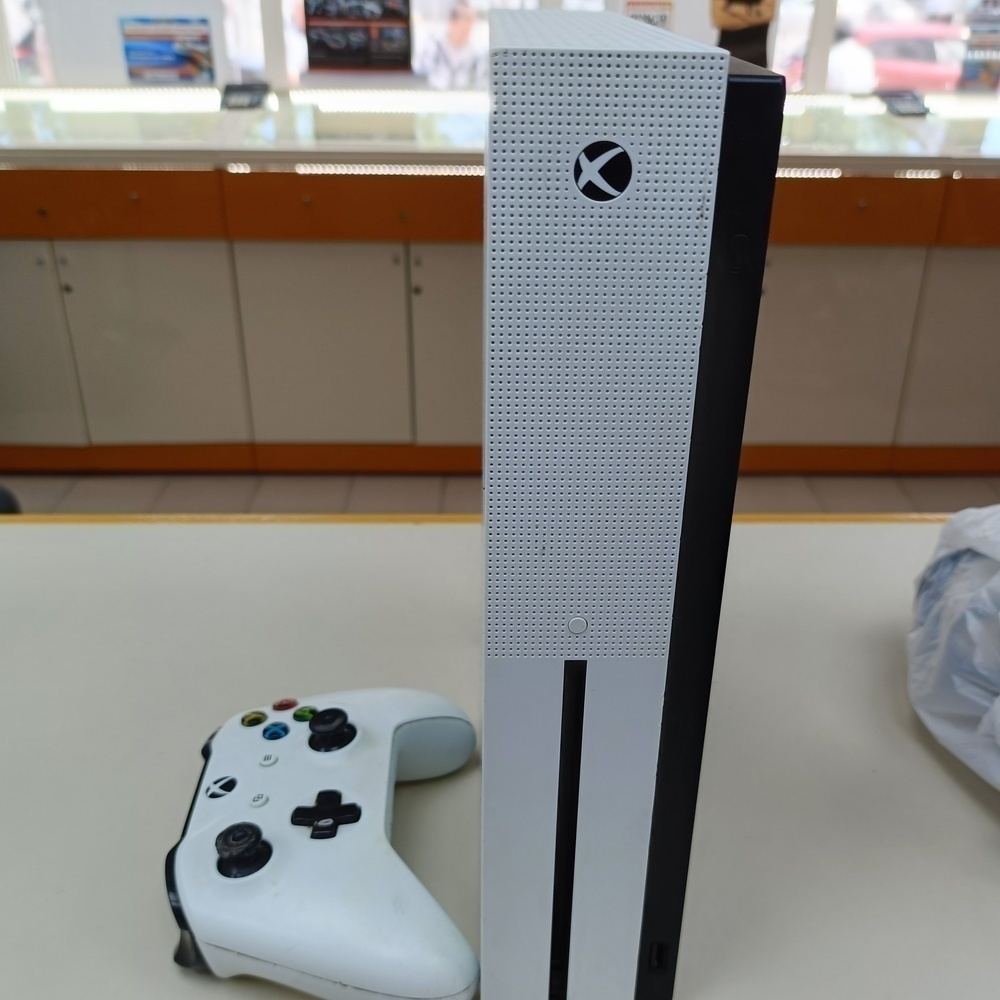 Игровая приставка Xbox One S 500Gb
