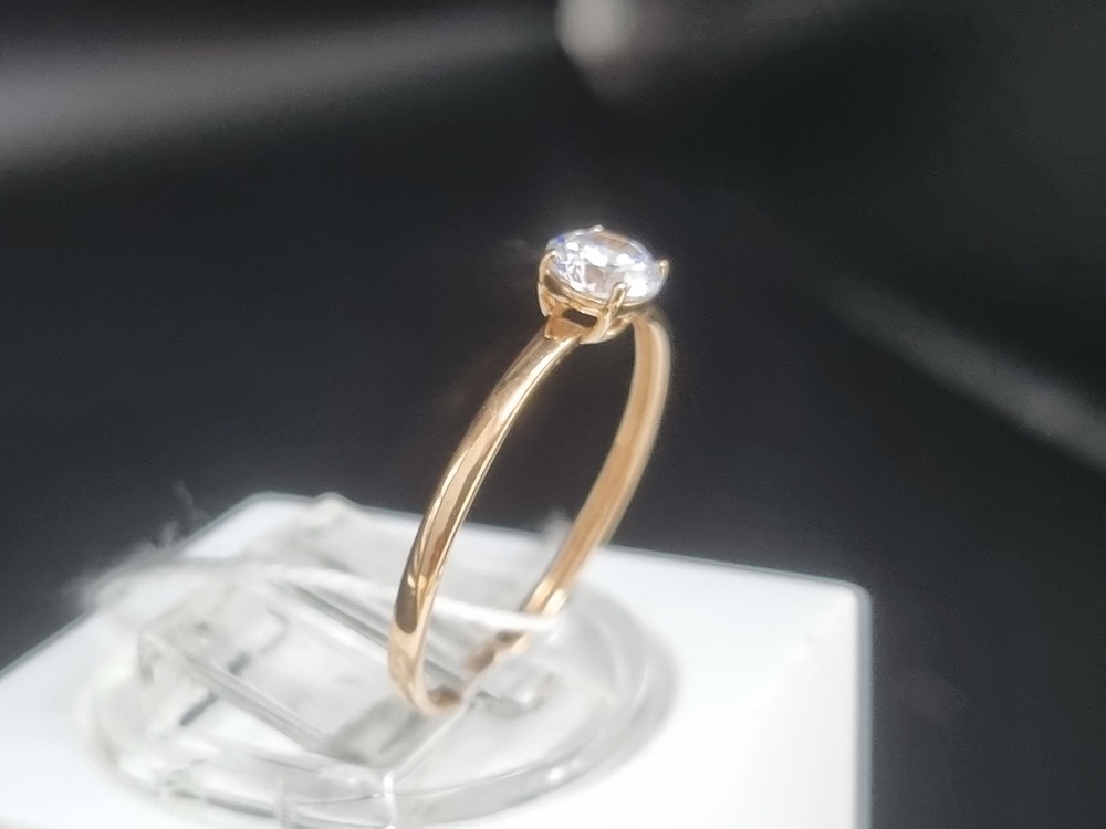 КОЛКМ585 КОЛЬЦО С КАМНЕМ (Au 585)