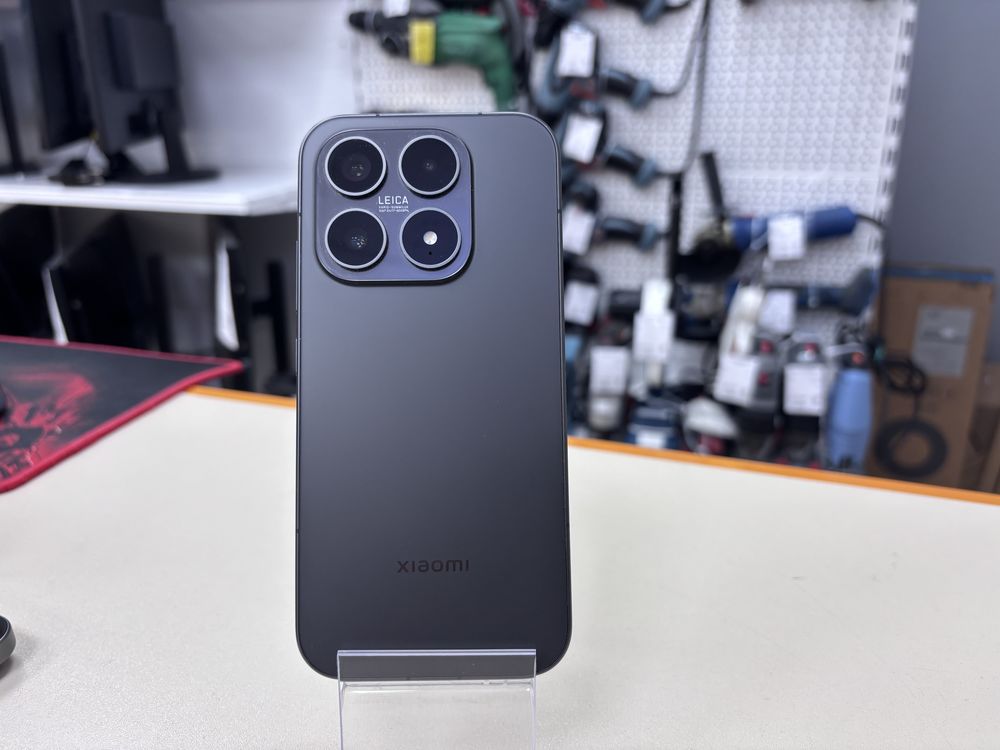 Смартфон Xiaomi 17 12/256Gb