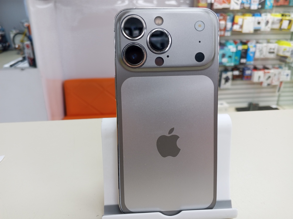 Смартфон Apple iPhone 13 Pro 256Gb