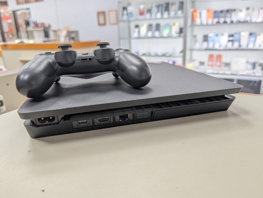 Игровая приставка PlayStation 4 Slim 500GB