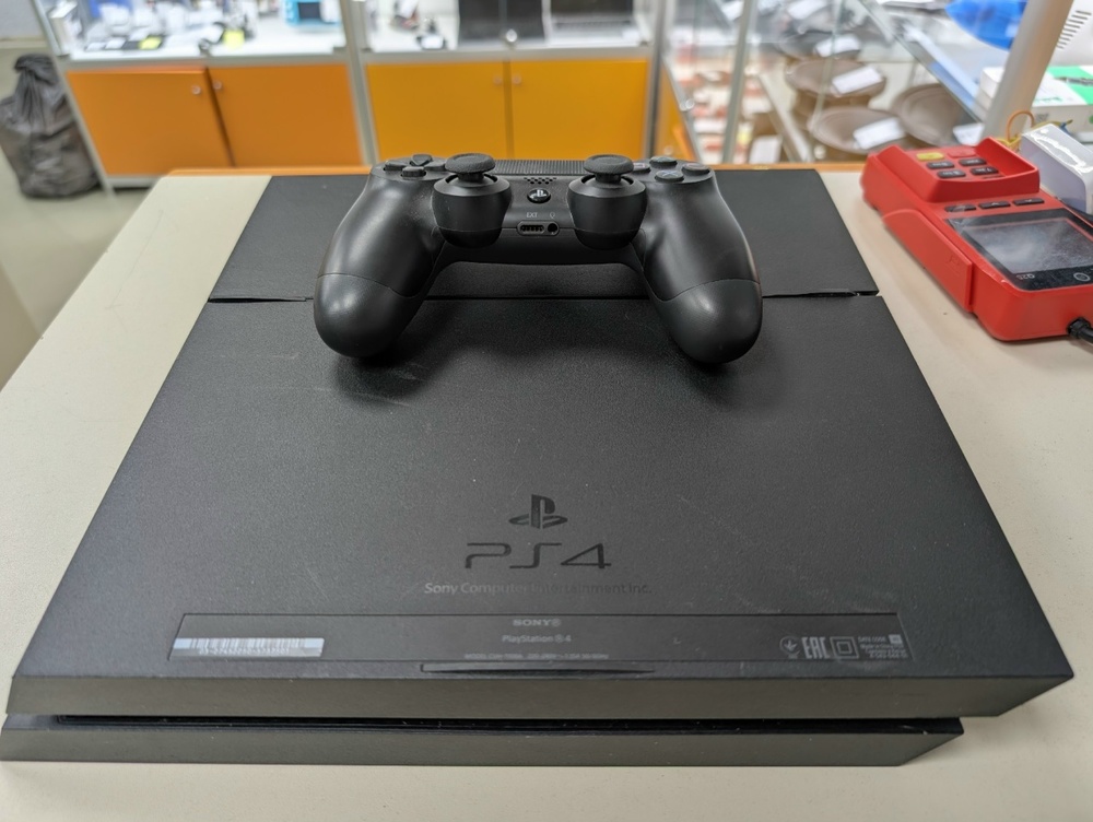 Игровая приставка PlayStation 4 FAT 500GB
