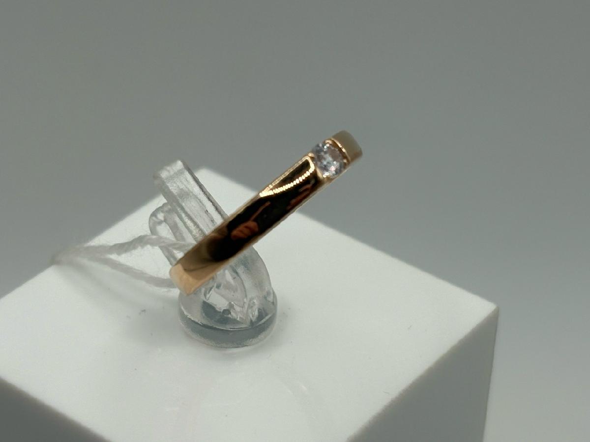 КОЛКМ585 КОЛЬЦО С КАМНЕМ (Au 585)