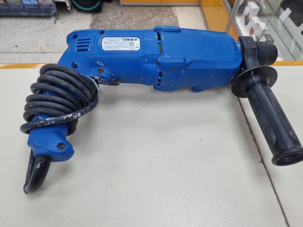 Перфоратор Dexter Z1C-DS-24GM