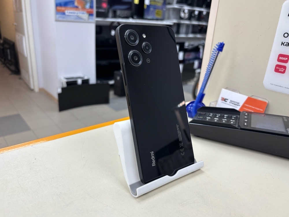 Смартфон Xiaomi Redmi 12 4/128