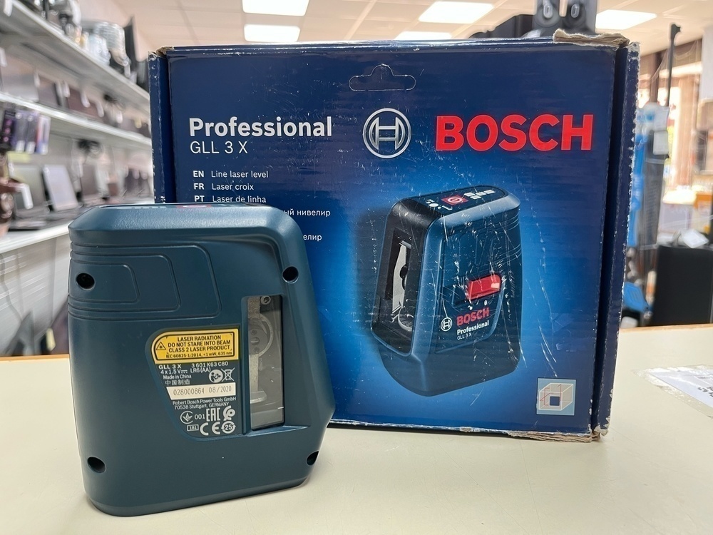 Нивелир Bosch GLL 3 X;