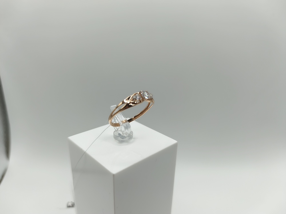 КОЛЬЦО С КАМНЯМИ (Au 585)