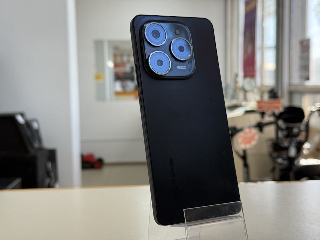 Смартфон Tecno SPARK 20 PRO 8/256