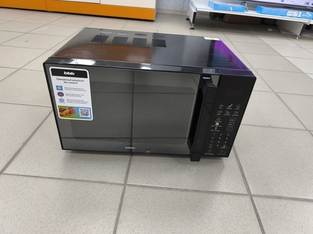 Микроволновая печь BBK 20MWS-806S
