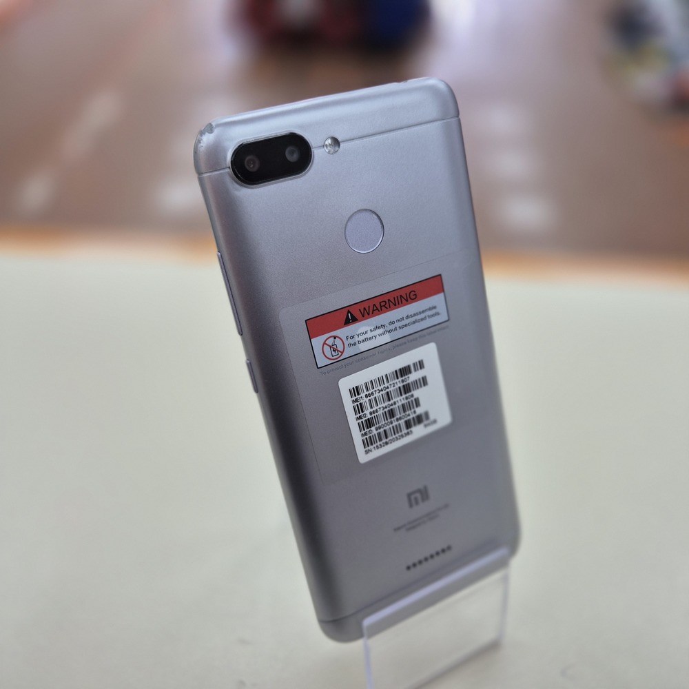 Смартфон Xiaomi Redmi 6 4/64