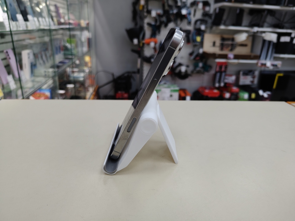 Смартфон Apple Iphone 16 Pro 256Gb