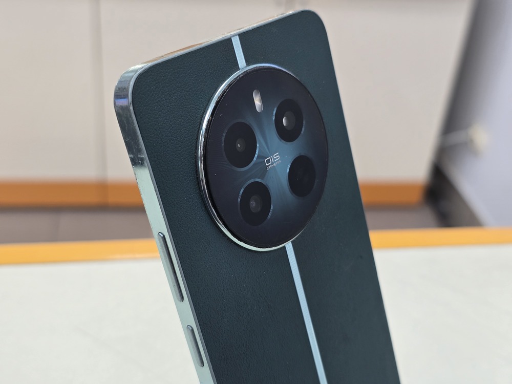 Смартфон Realme 12 Pro 12/512