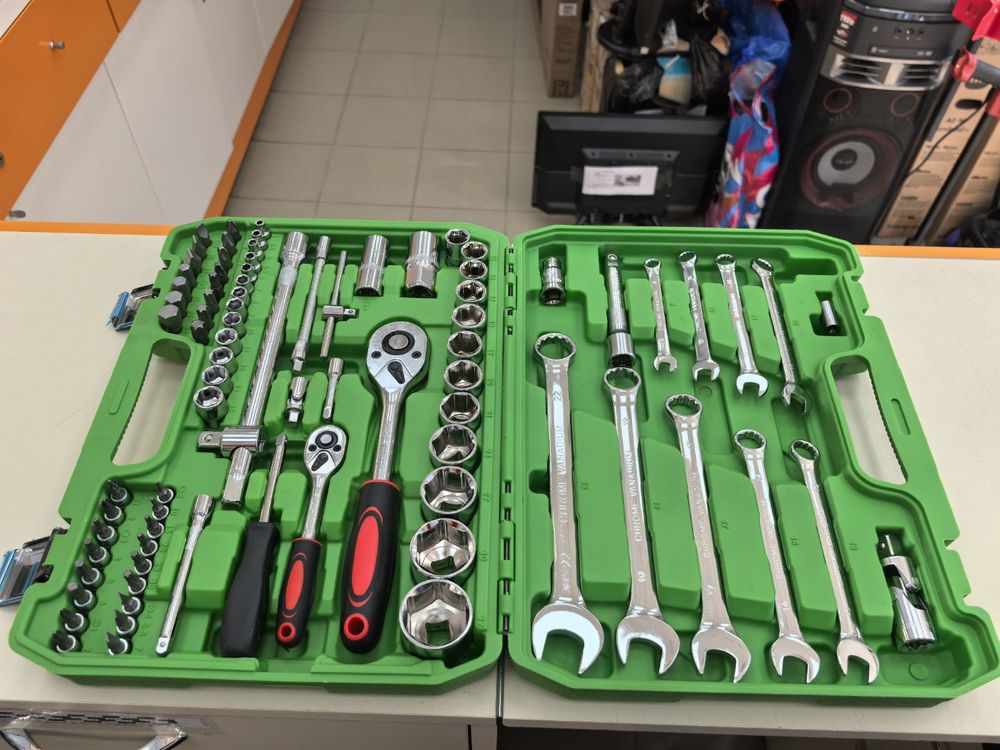 Набор инструментов Prioritet TS-82