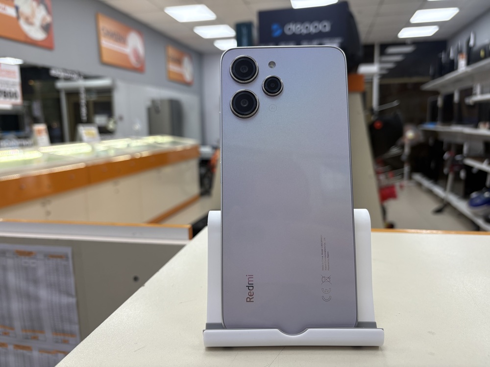 Смартфон Xiaomi Redmi 12 4/128