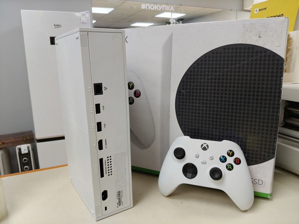 Игровая приставка Xbox Series S 1Tb SSD