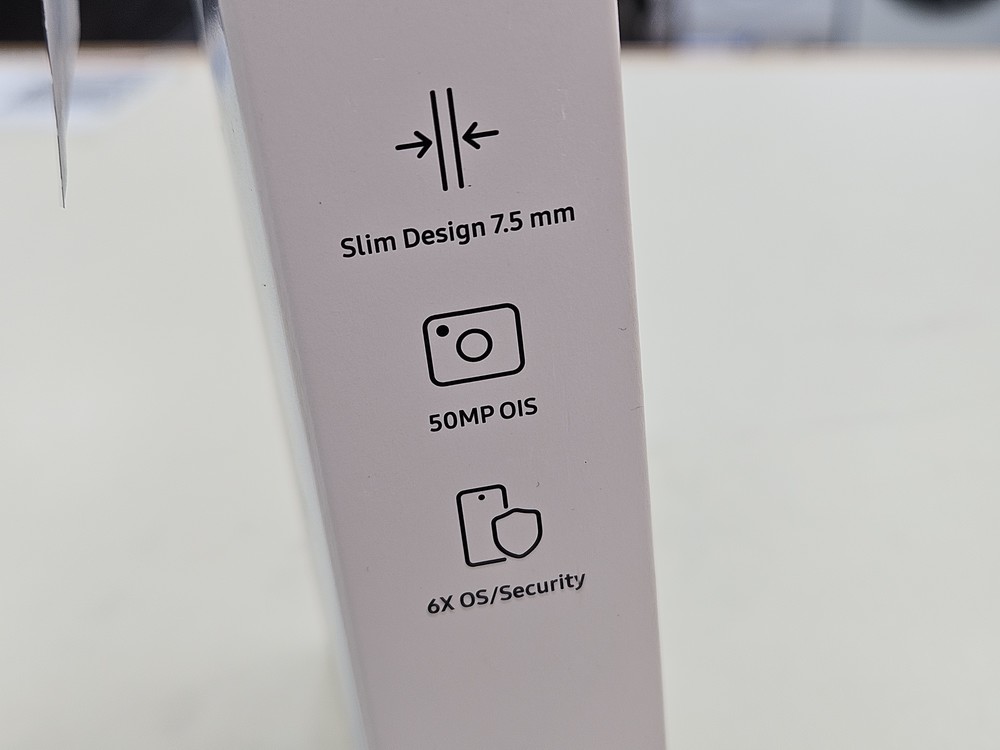 Смартфон Samsung Galaxy A17 4/128