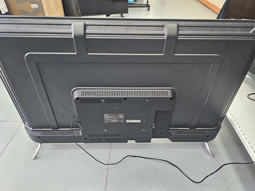 LED Телевизор Dexp A501
