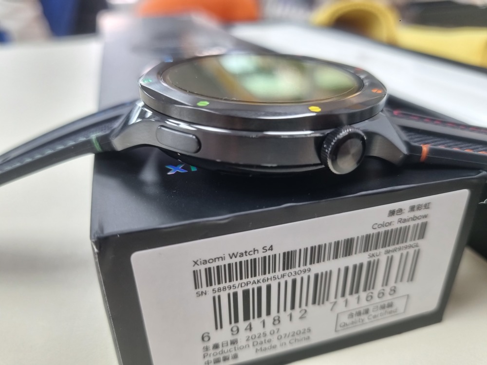 Смарт-часы Xiaomi Watch S4,