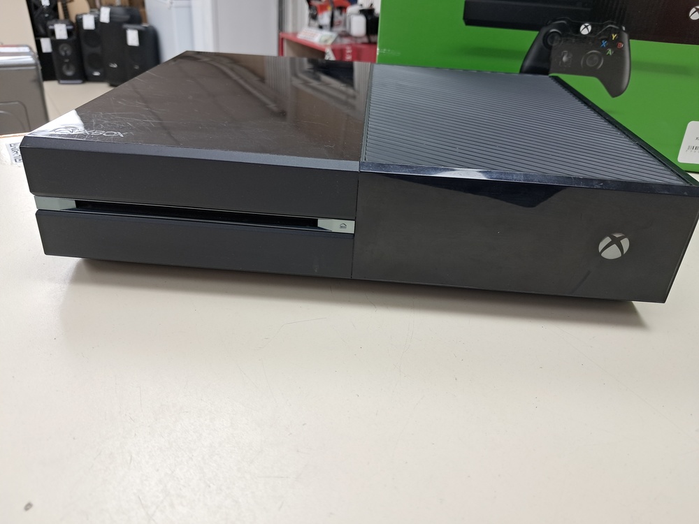 Игровая приставка Xbox One 500Gb