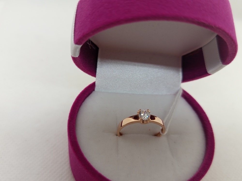 КОЛКМ585 КОЛЬЦО С КАМНЕМ (Au 585)