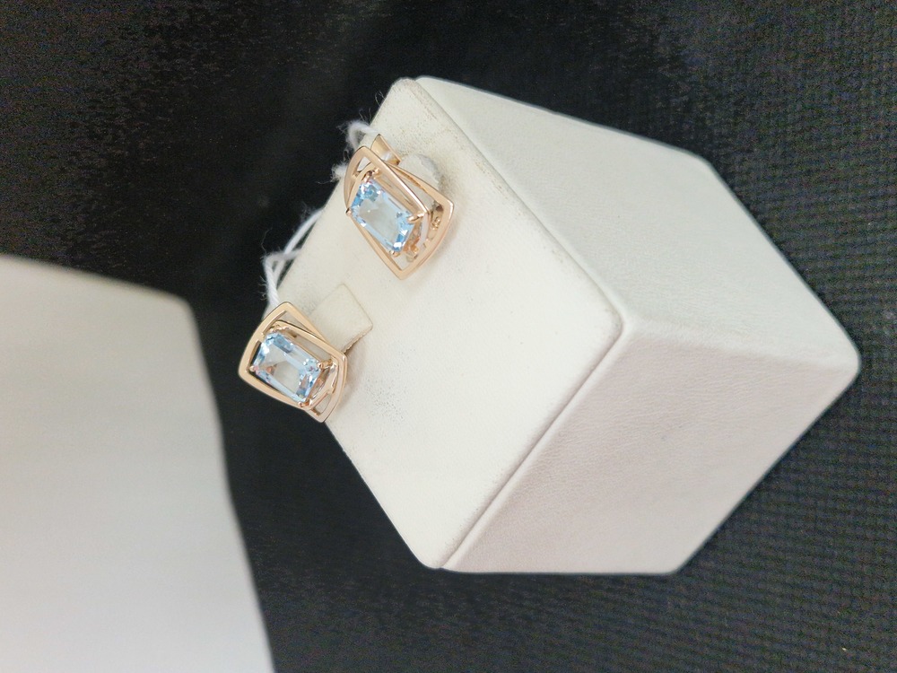 СКМ585 СЕРЬГИ С КАМНЕМ (Au 585)