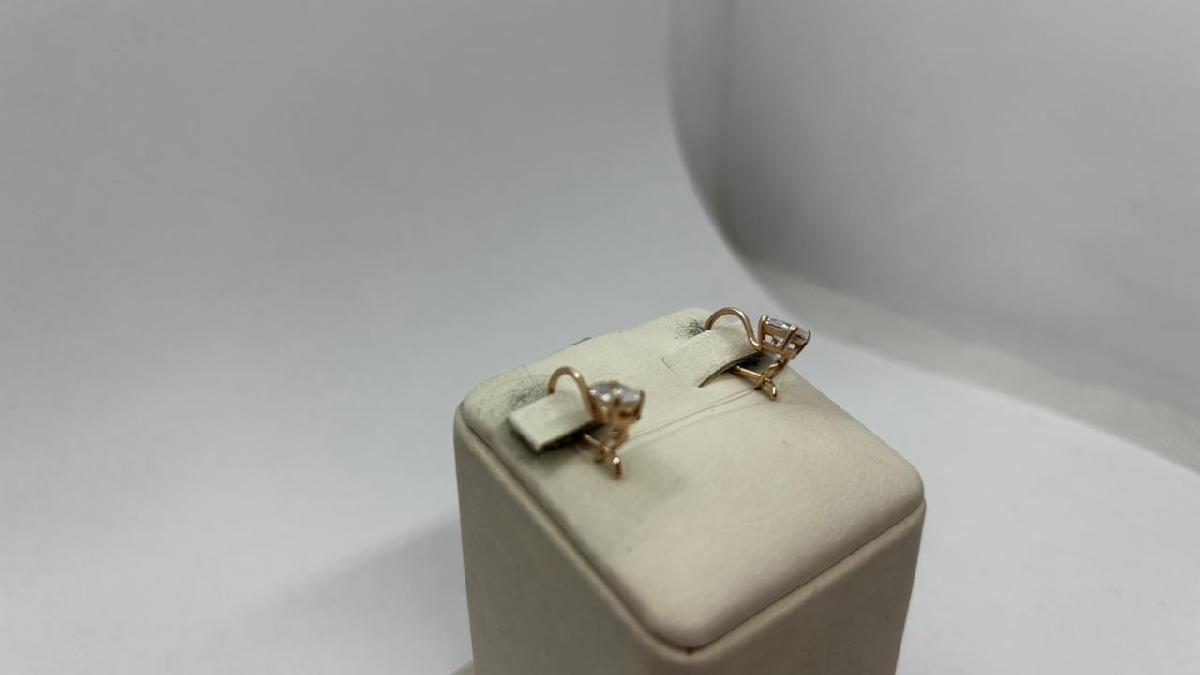 СЕРЬГИ ПЕТЕЛЬКА с камнем (Au 585)