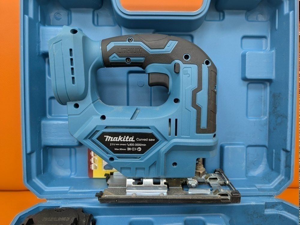 Лобзик Makita 128V