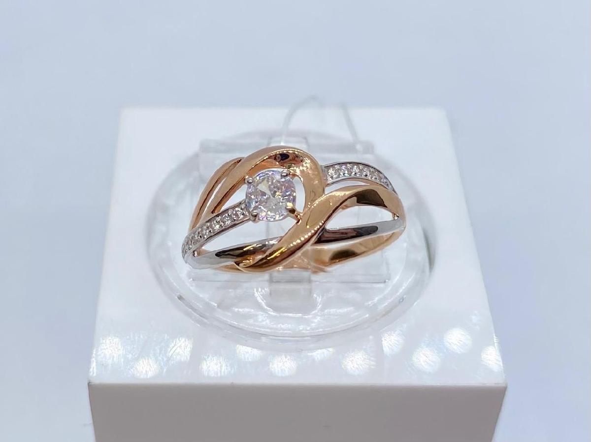 018236 КОЛЬЦО С КАМНЯМИ (Au 585)