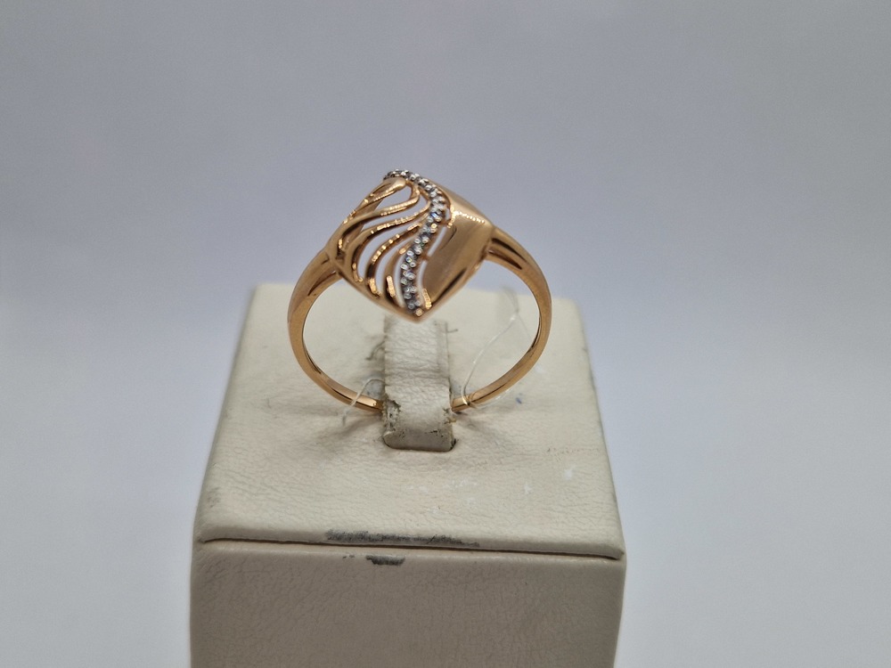 КОЛЬЦО С КАМНЯМИ (Au 585)