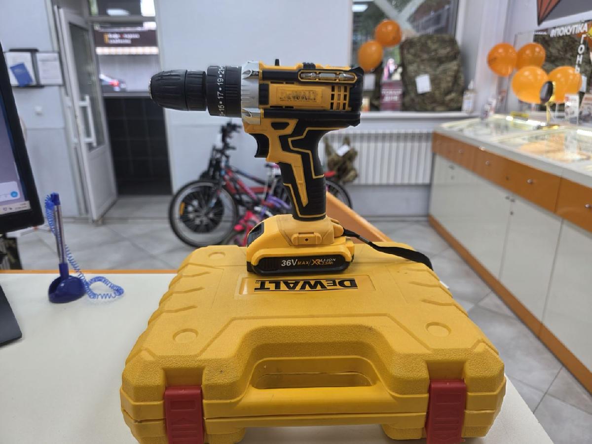 Шуруповерт Dewalt 18V