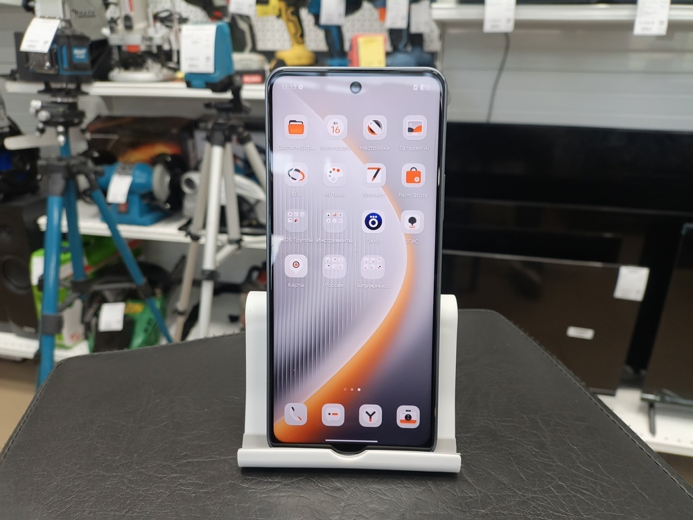 Смартфон Tecno Pova 7 5G 8/128