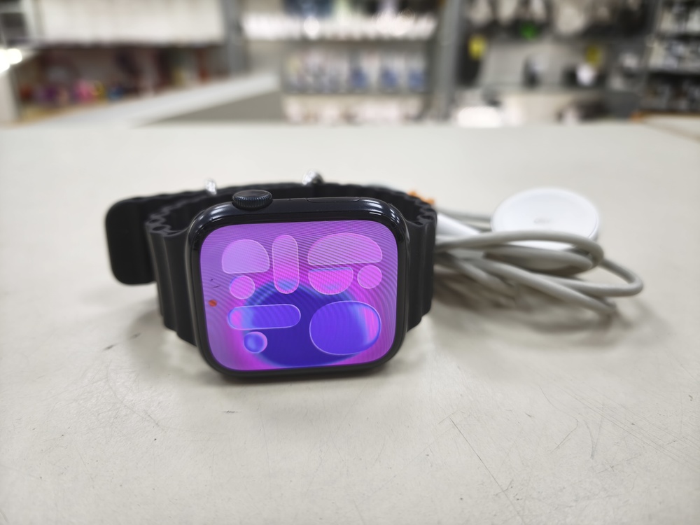 Смарт-часы Apple Watch Series 7 45mm