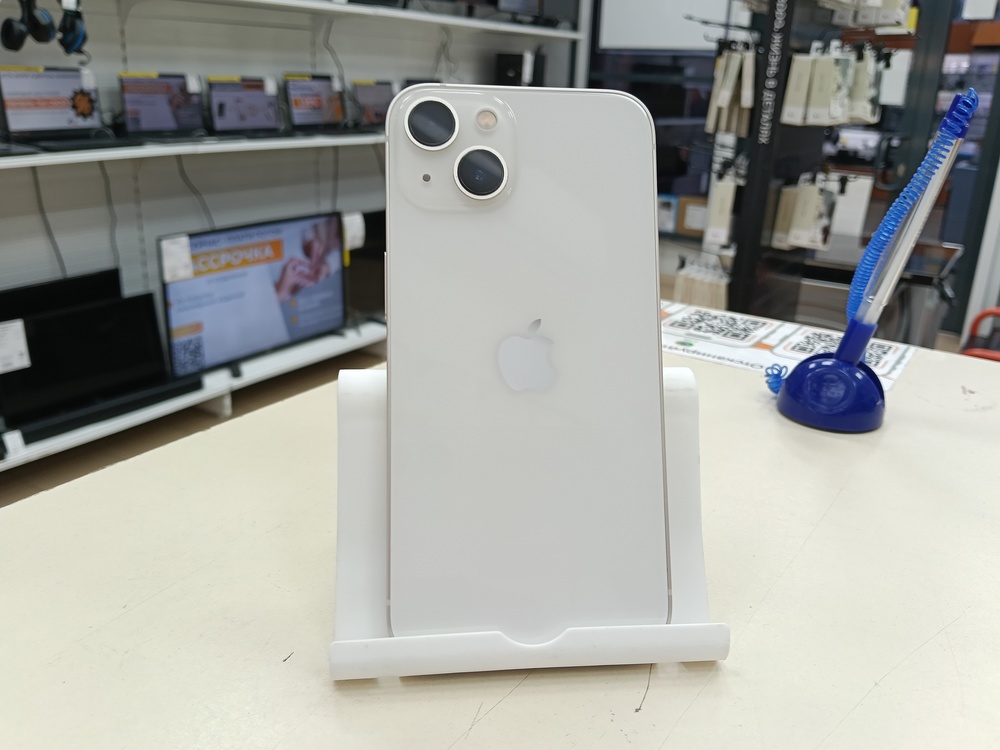 Смартфон Apple iPhone 13 128Gb
