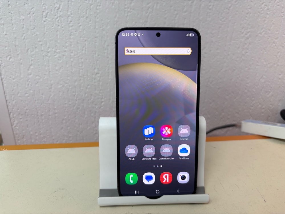 Смартфон Samsung Galaxy S24 8/128