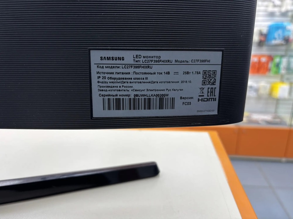 Монитор Samsung LC27F396FHIXRU