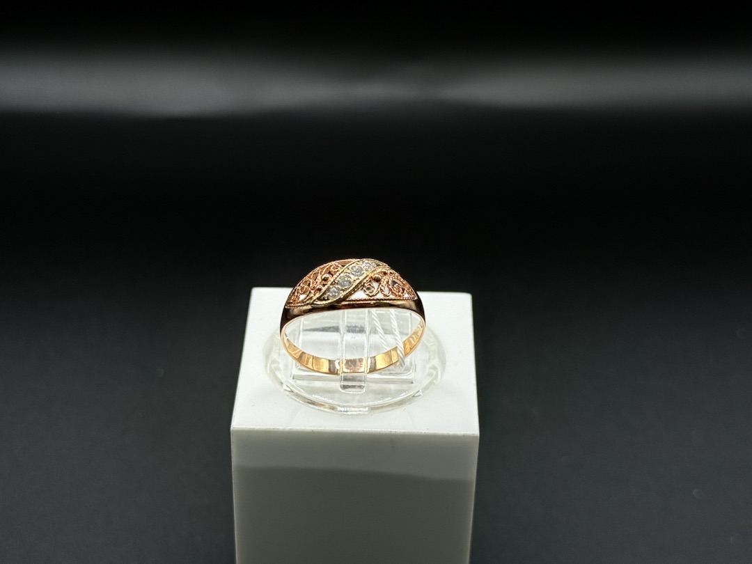 КОЛКМИ585 КОЛЬЦО С КАМНЯМИ (Au 585)