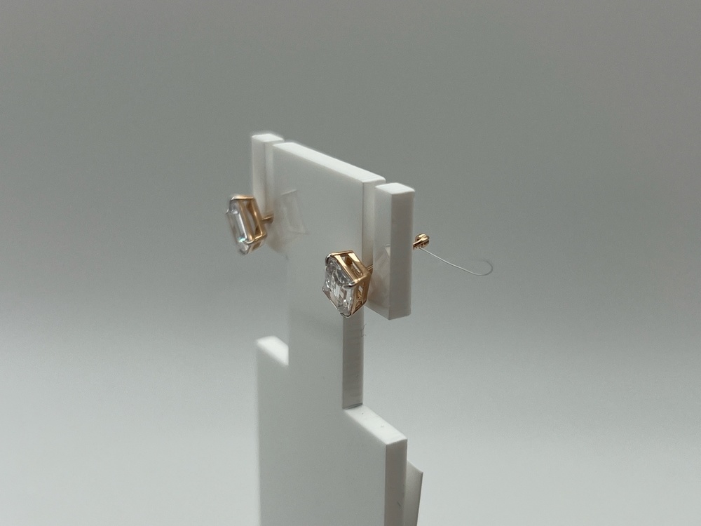 СЕРЬГИ ПУСЕТЫ с камнем (Au 585)