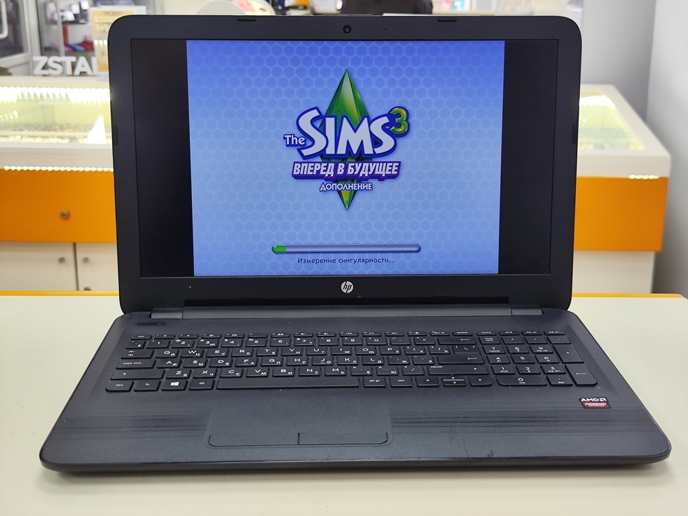 Ноутбук HP; A6-7310, AMD Radeon (TM) Graphics, 4 Гб, 240 Гб, Нет