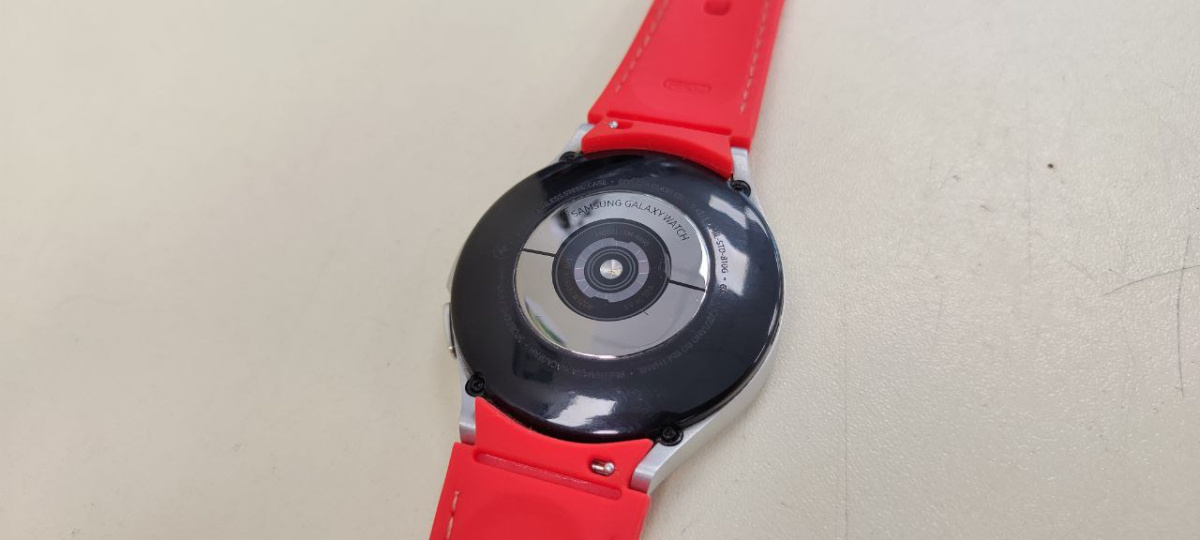 Смарт-часы Samsung Galaxy Watch 46 mm