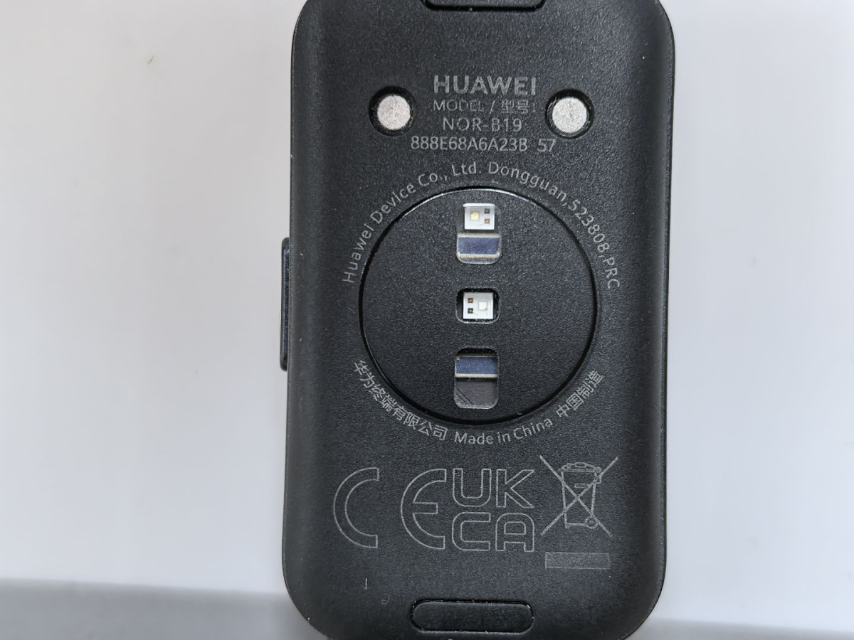 Смарт-часы Huawei Band 9