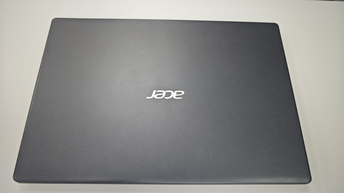 Ноутбук Acer Extensa 15 EX215-22; Ryzen 3 3250U, AMD Graphics, 8 Гб, 1 Tb, Нет
