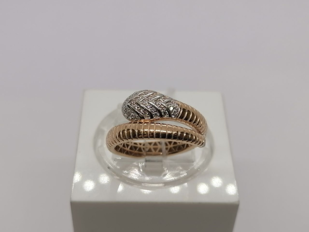 КОЛЬЦО С КАМНЯМИ (Au 585)